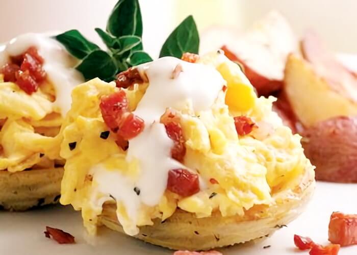 Artichoke-scrambled eggs benedict recipe